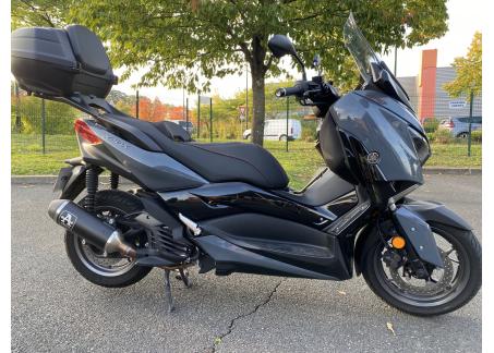 YAMAHA XMAX 125  tech max