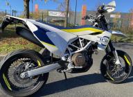 HUSQVARNA 701 SUPERMOTARD