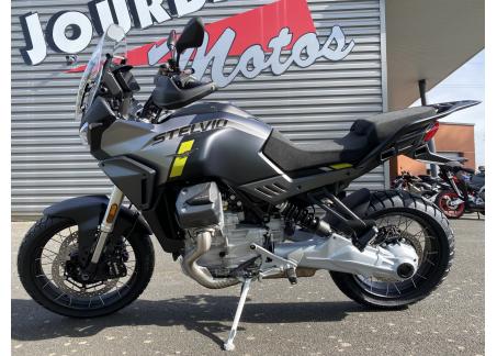 MOTO GUZZI STELVIO