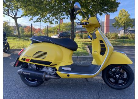 VESPA GTS 300 SUPERSPORT